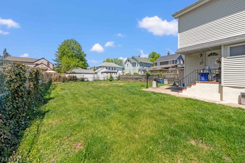 167 Manning Ave Property Photo 19