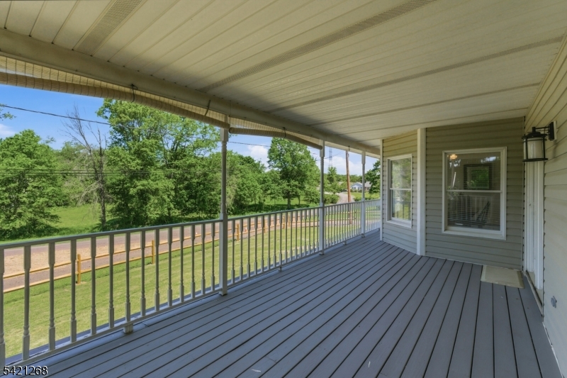 112 Grouser Rd Property Photo 32