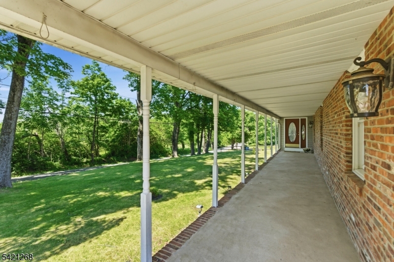 112 Grouser Rd Property Photo 33