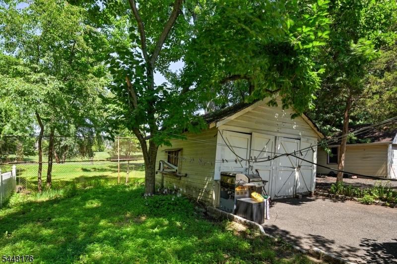 47 Boyden Pkwy Property Photo 33