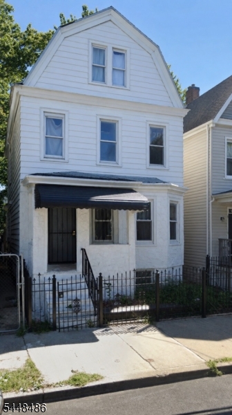 832 S 15Th St Property Photo 1