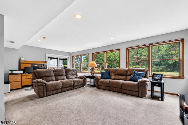 5 Grouse Rd Property Photo 16