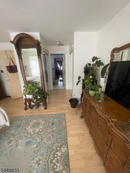 93 Perez Dr Property Photo 4