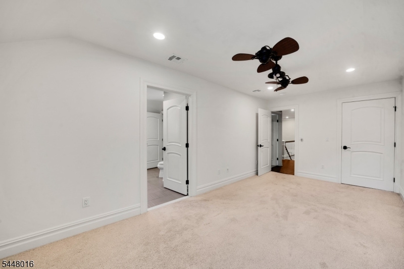 3 Bromley Ct Property Photo 25