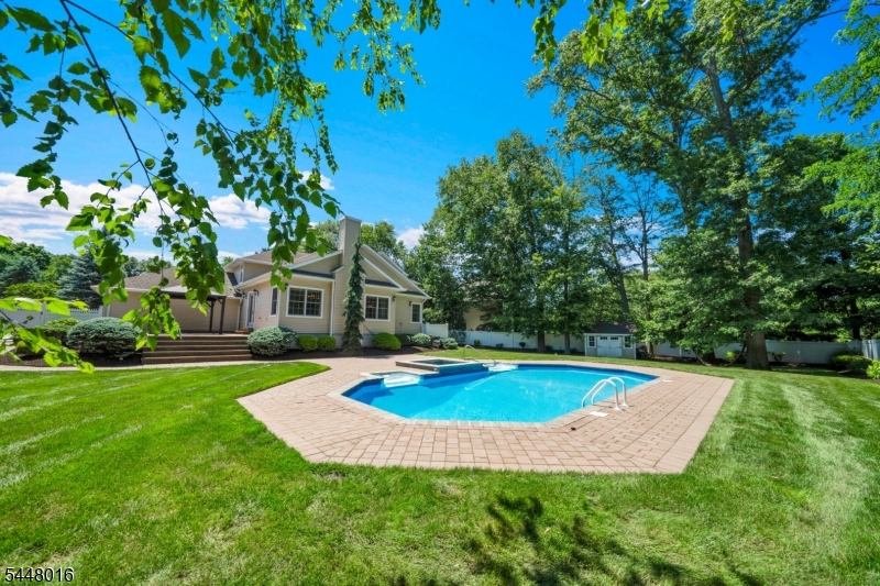 3 Bromley Ct Property Photo 39