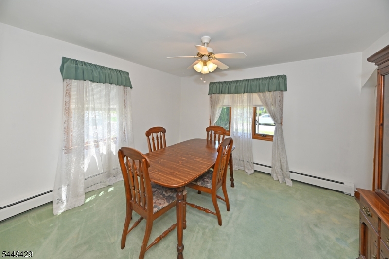 143 Greenwood Ave Property Photo 6