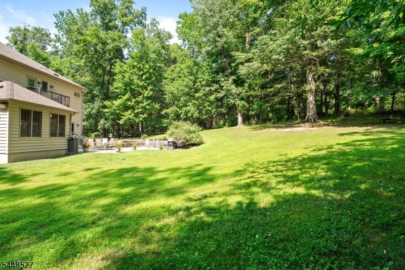12 Mountain View Ct Property Photo 1