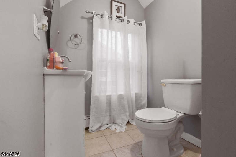 206 Mortimer Ave Property Photo 30