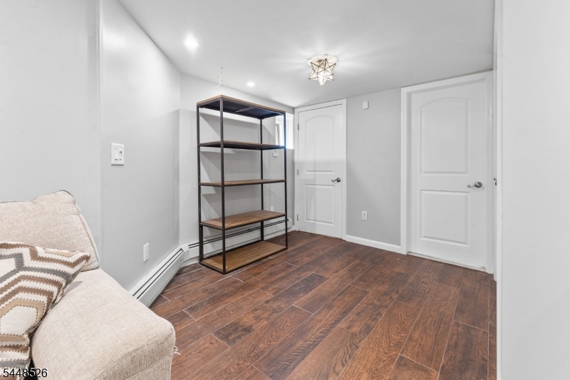 206 Mortimer Ave Property Photo 48