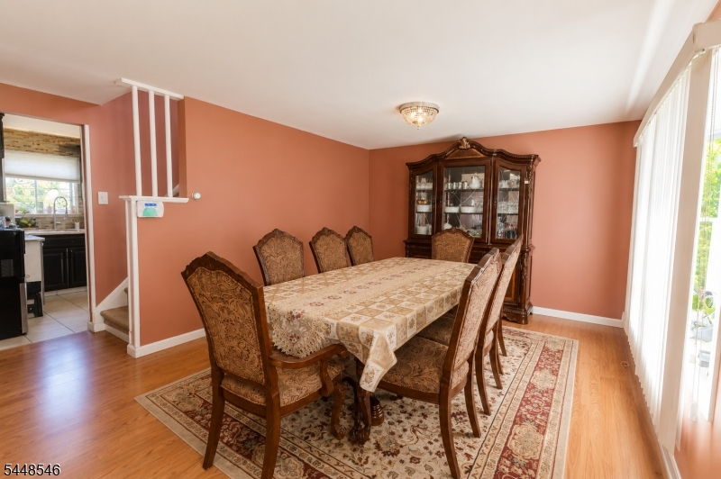 21 Chester Ave Property Photo 2