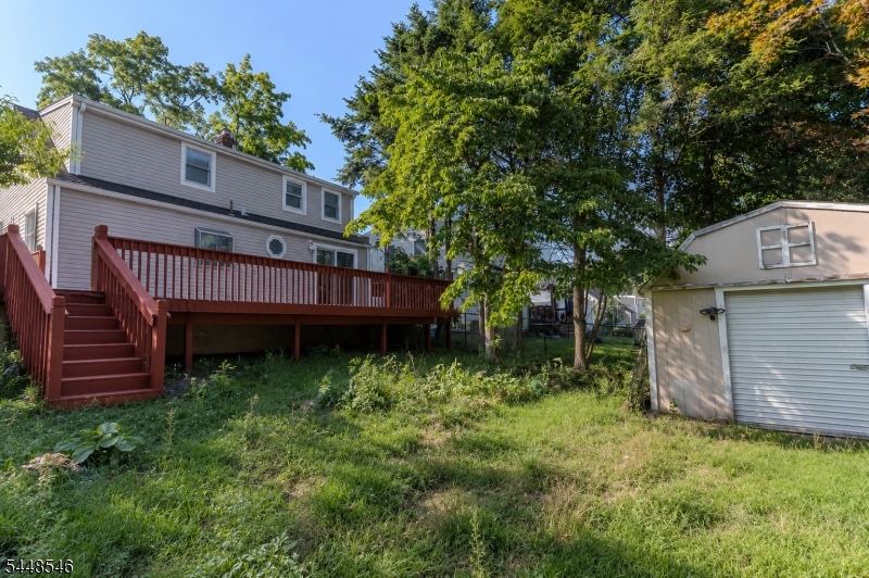 21 Chester Ave Property Photo 24