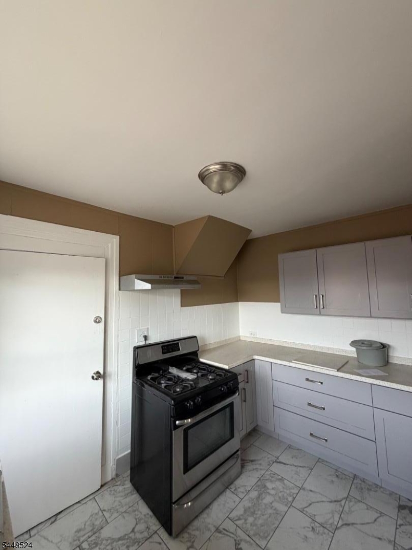 139 Osborne Ter Property Photo 28