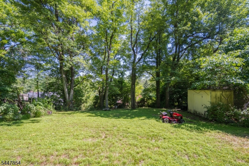 410 River Rd Property Photo 29