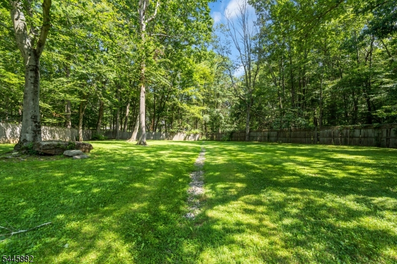 20 Cora Ln Property Photo 13