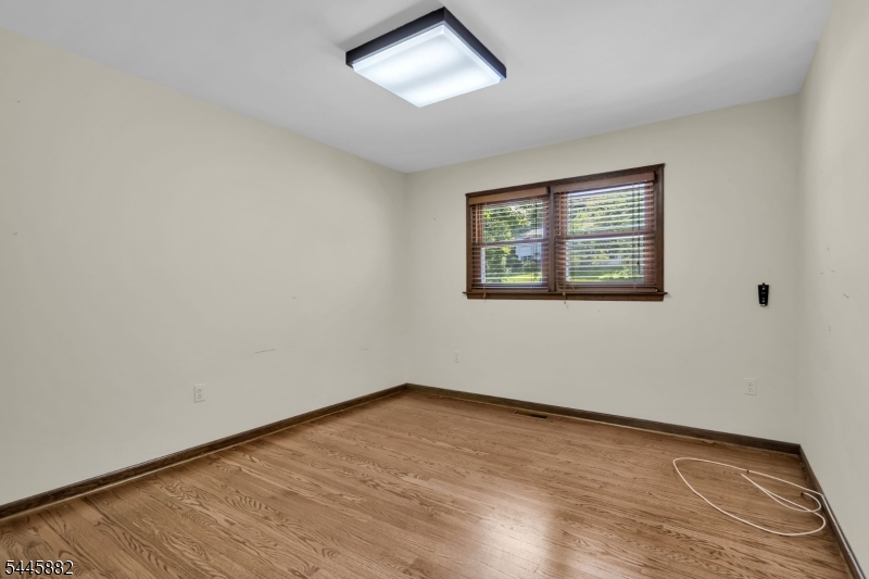 20 Cora Ln Property Photo 28