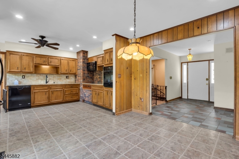 20 Cora Ln Property Photo 39