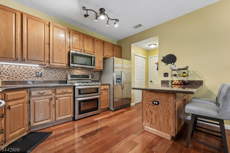 35 Hancock Dr Property Photo 17