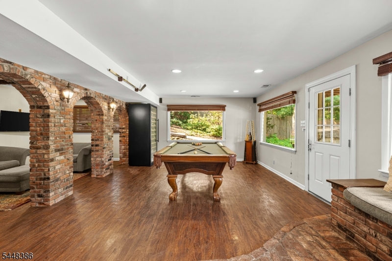 100 Pine Grove Rd Property Photo 39