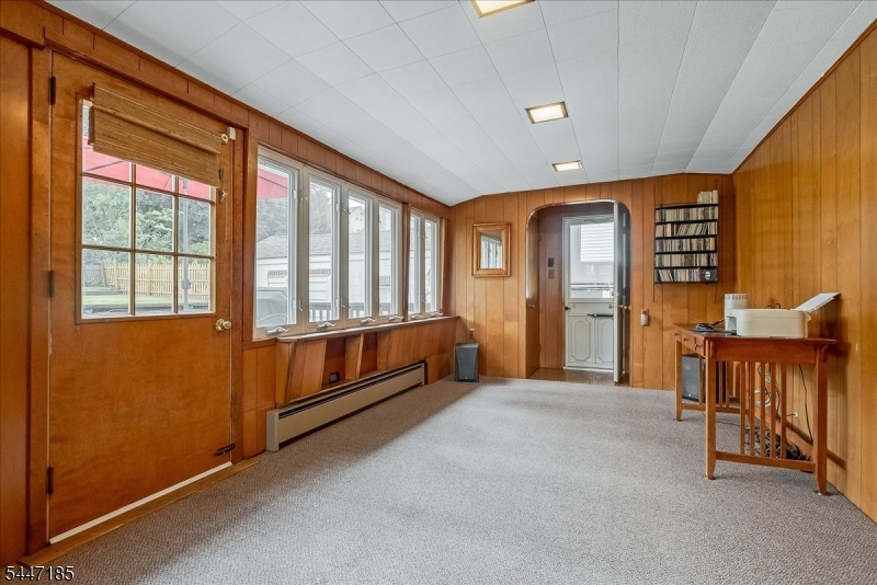 189 Mineral Spring Ave Property Photo 19