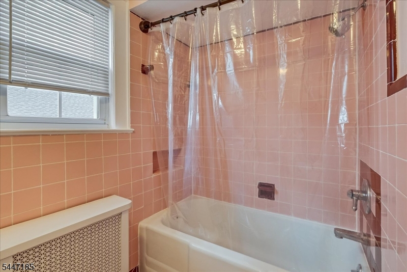 189 Mineral Spring Ave Property Photo 24