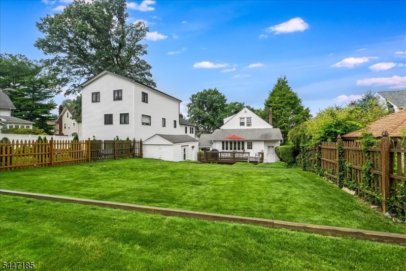 189 Mineral Spring Ave Property Photo 32