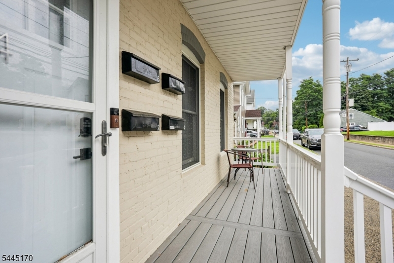 49 Wall St Property Photo 18