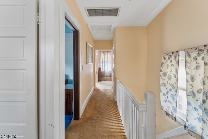 30 Bremond St Property Photo 14