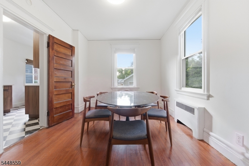 157 Ward Pl Property Photo 8