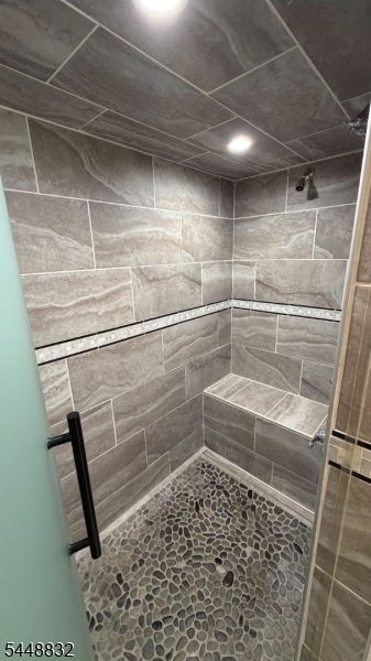 12 Brainard St Property Photo 19