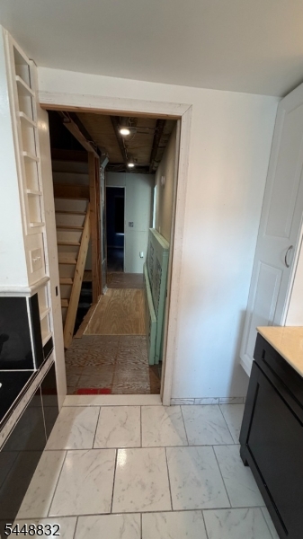 12 Brainard St Property Photo 21