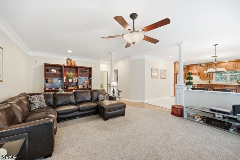 53 Ramapo River Trce Property Photo 14