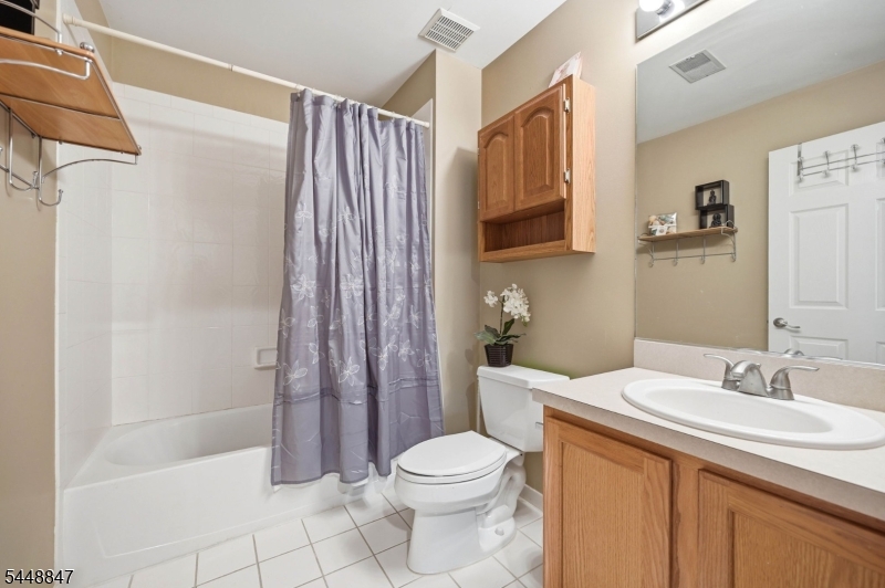 53 Ramapo River Trce Property Photo 18