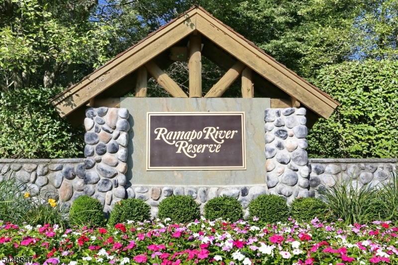 53 Ramapo River Trce Property Photo 39