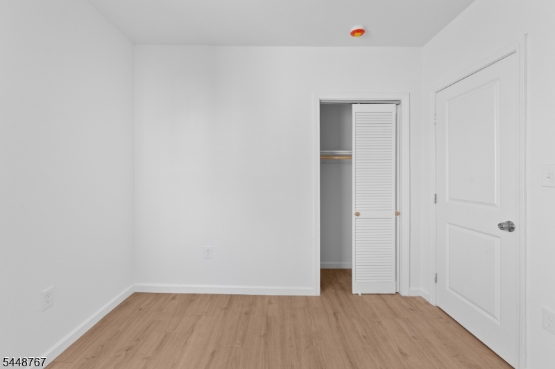 43 Cortland St Property Photo 13