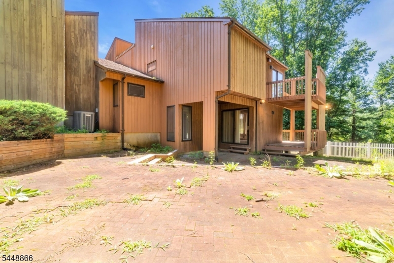 6 Sugar Ln Property Photo 50