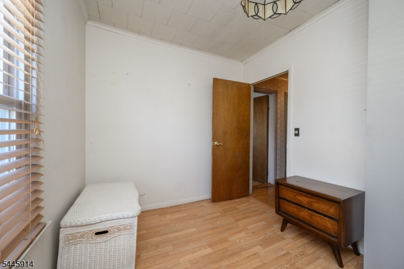 94 Van Buren St Property Photo 33