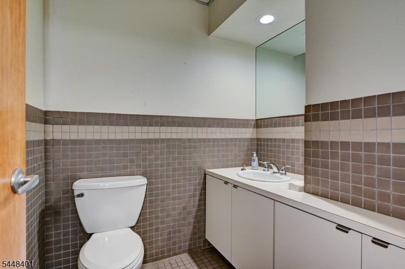 139 Chestnut St Property Photo 23