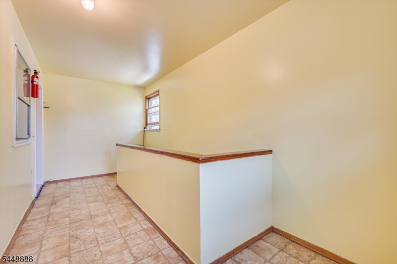 52 Johnson Ave 2 Property Photo 5