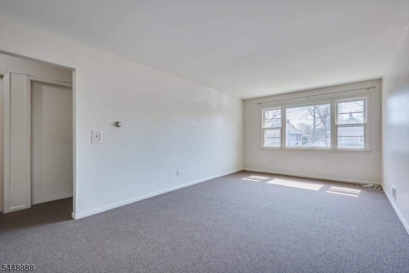 52 Johnson Ave 2 Property Photo 11
