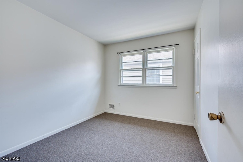 52 Johnson Ave 2 Property Photo 16