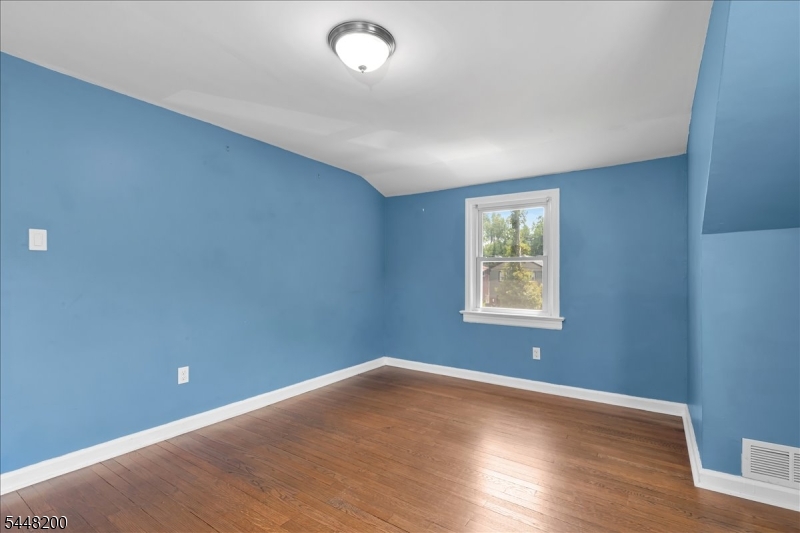520 Huntington Ave Property Photo 17