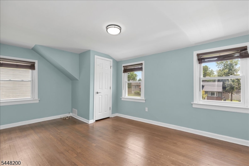 520 Huntington Ave Property Photo 19