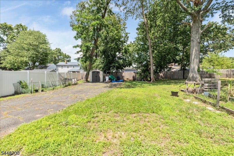 520 Huntington Ave Property Photo 27