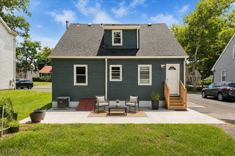 520 Huntington Ave Property Photo 31