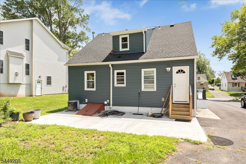 520 Huntington Ave Property Photo 32