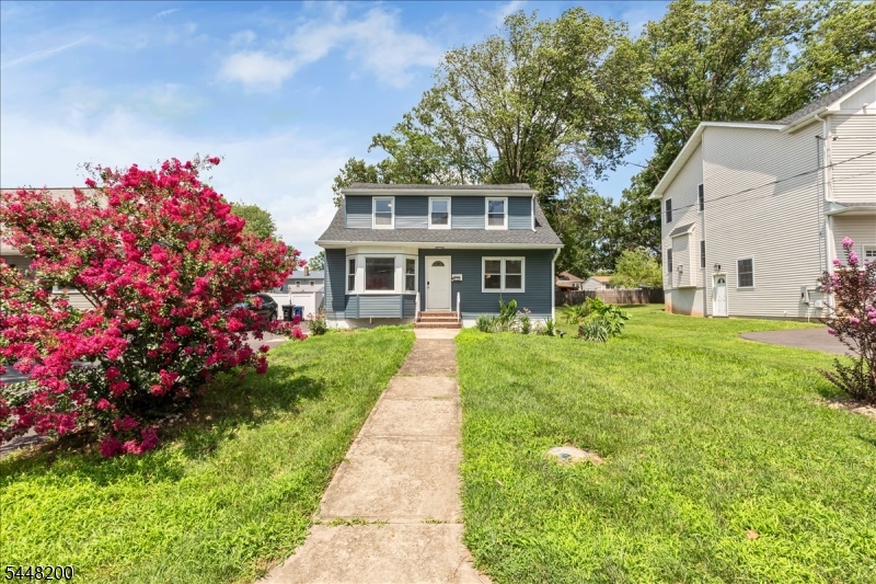 520 Huntington Ave Property Photo 38