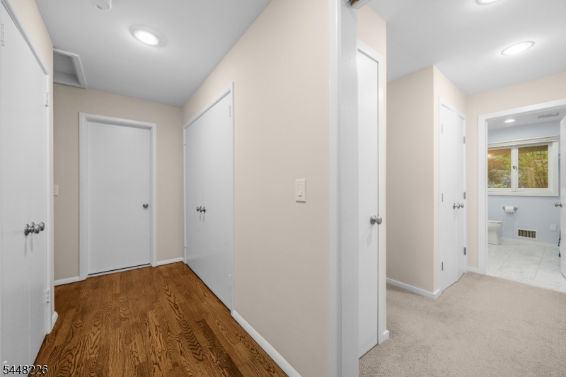 29 Wayside Pl Property Photo 20