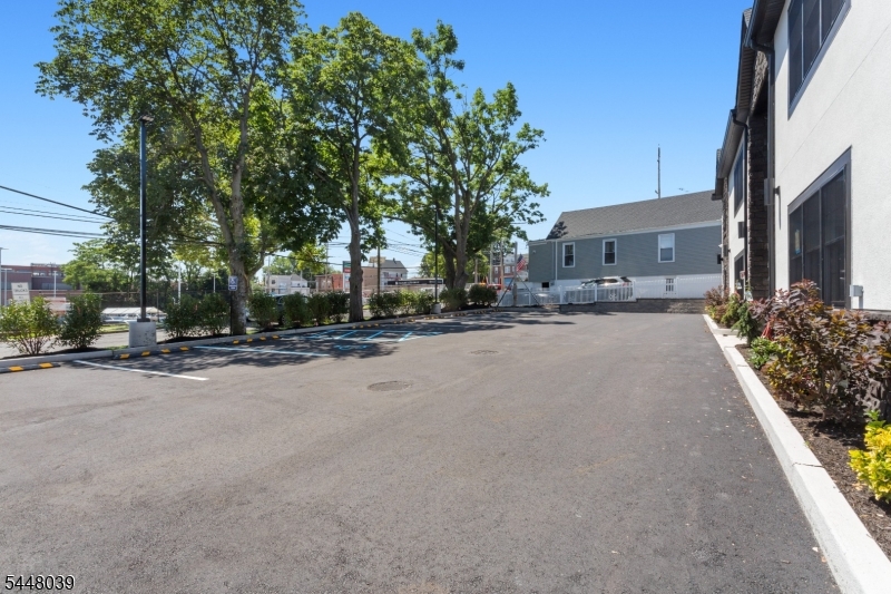 5 Milton Ave C Property Photo 5