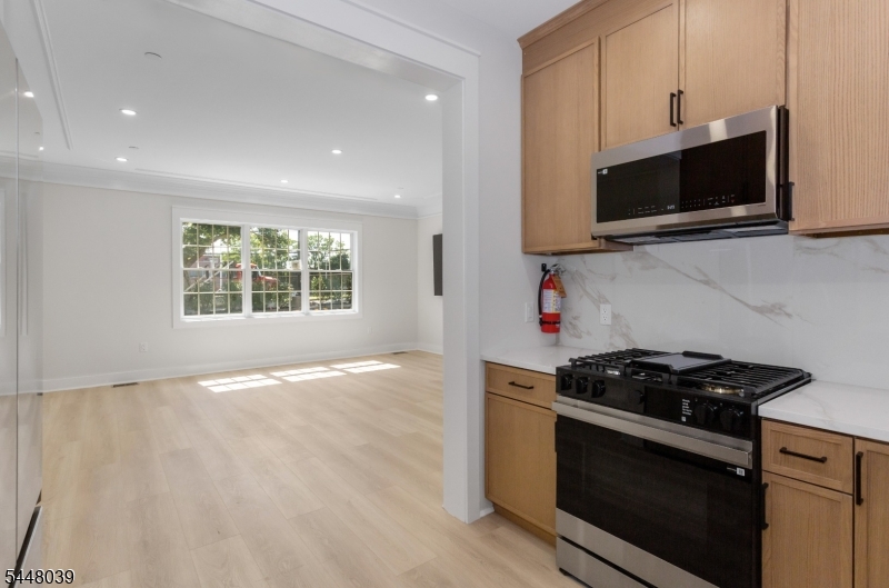 5 Milton Ave C Property Photo 17