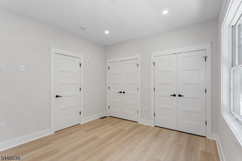 5 Milton Ave C Property Photo 26
